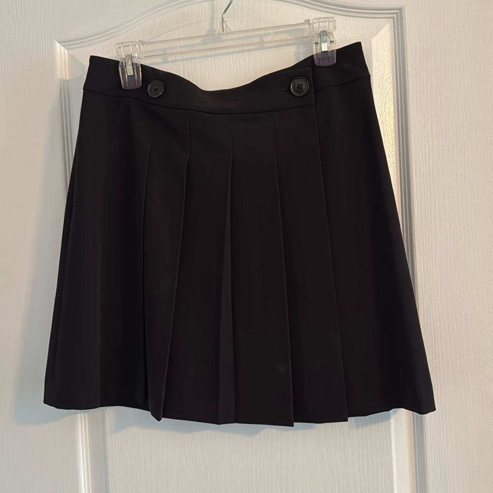 Tommy Hilfiger Black Bon Borbonne Pleated Skirt, Size 8